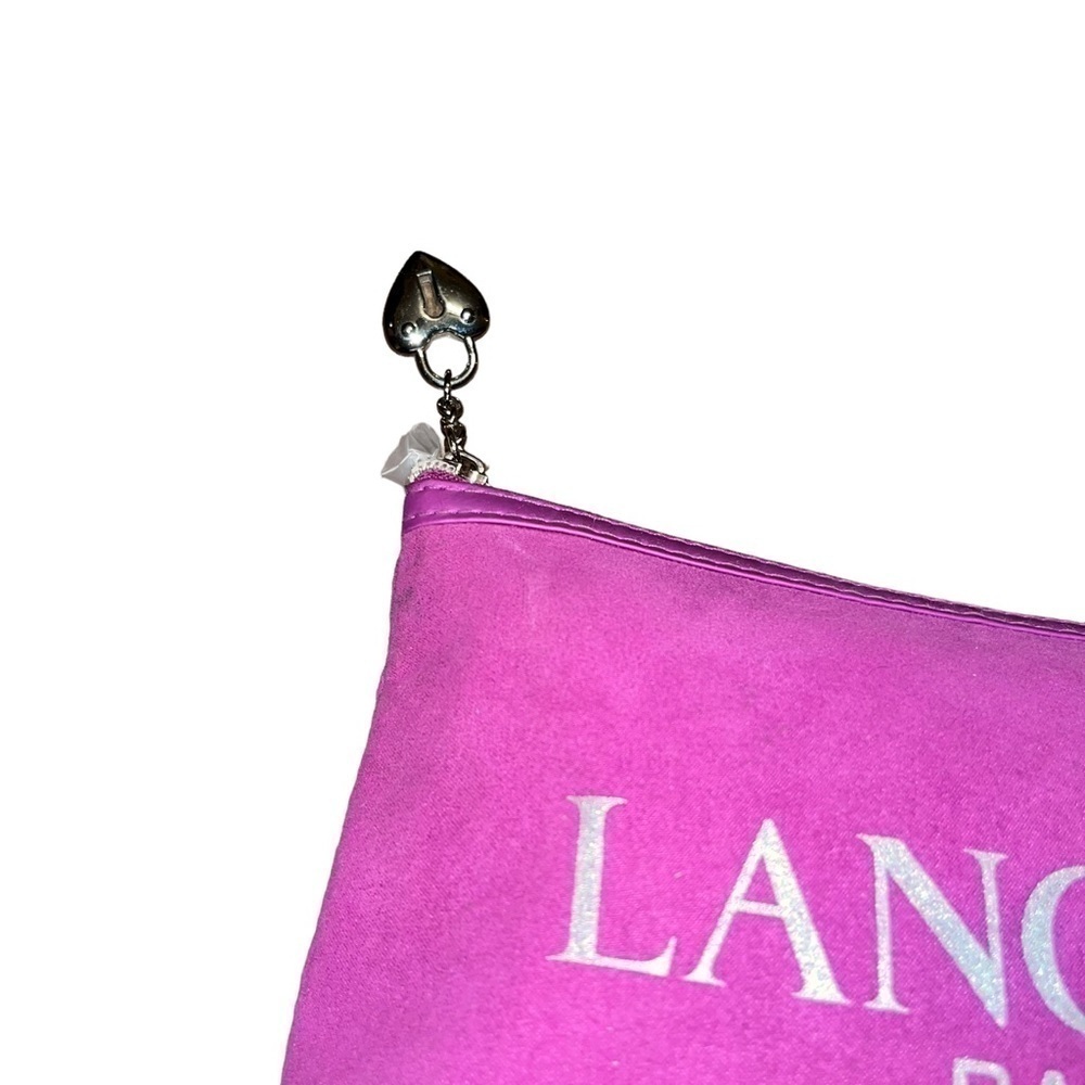 Lancome Paris 80th Anniversary
Limited Edition Cosmetic Bag - Picture 4 of 9
